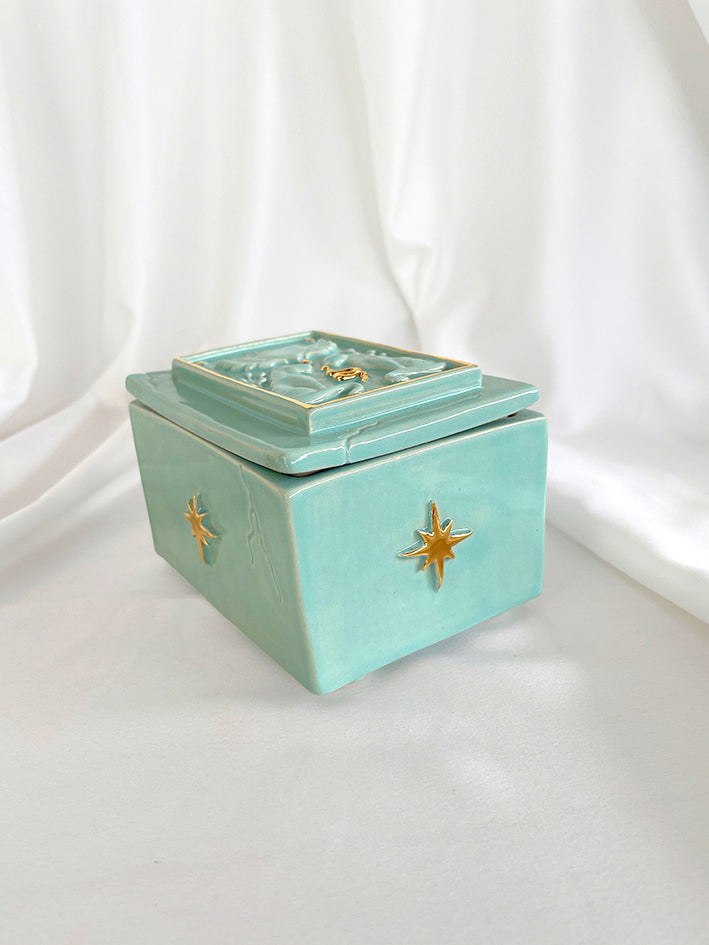The Lovers’ Offering Box