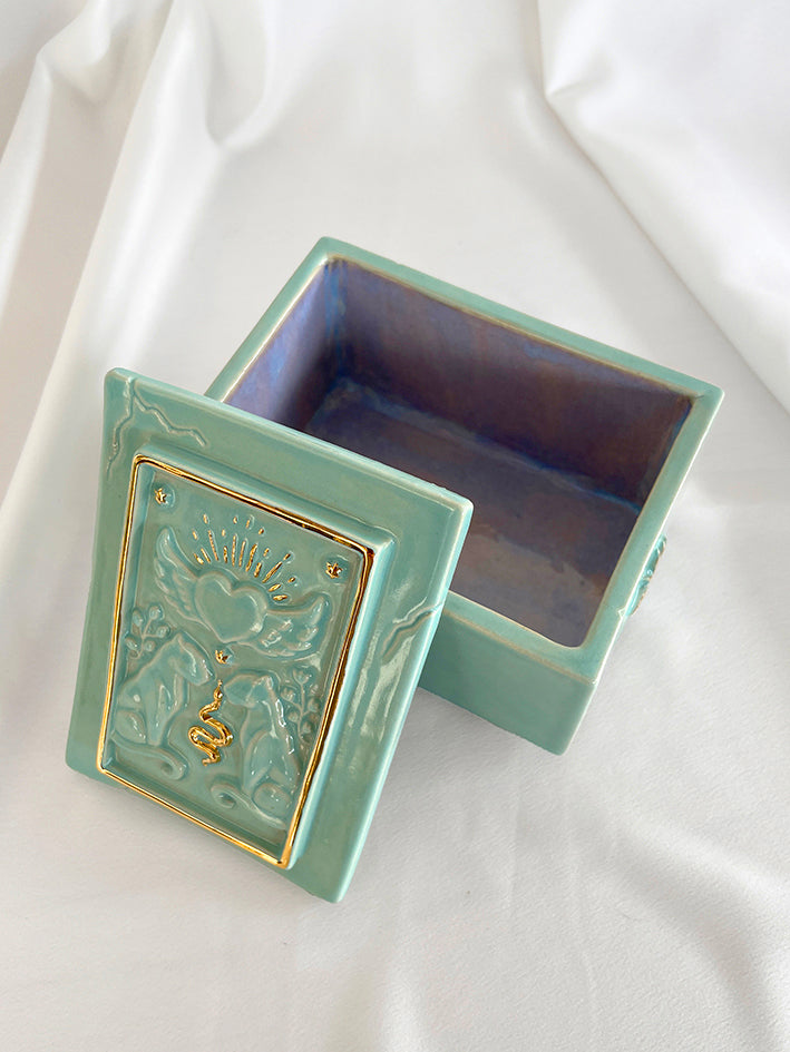 The Lovers’ Offering Box